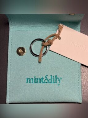 Mint and Lily Fidget Ring